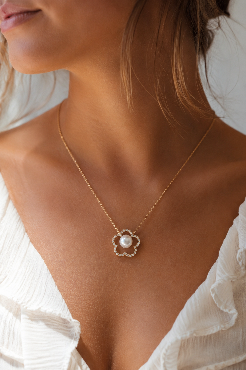 Collier Fleur Perlée
